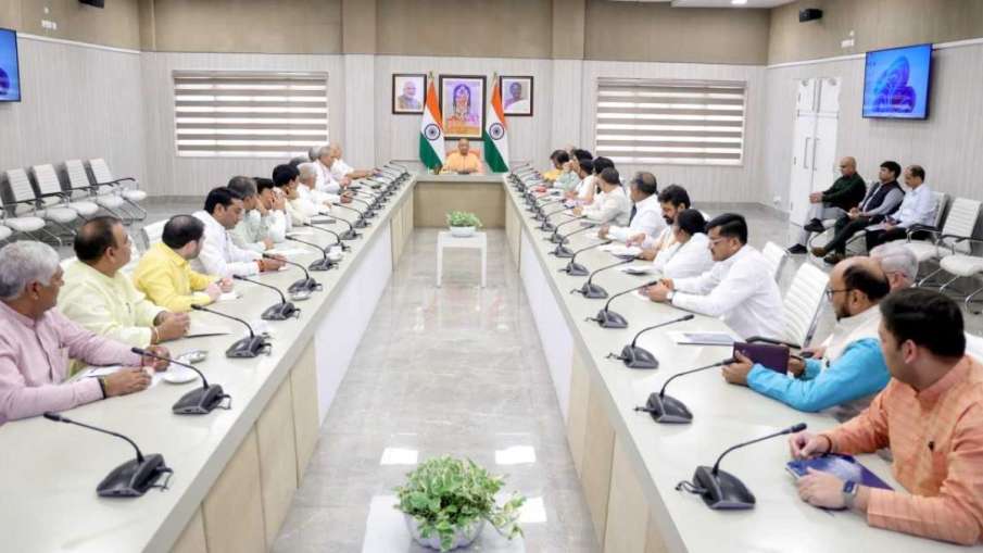 मुख्यमंत्री योगी आदित्यनाथ मुख्यमंत्री योगी आदित्यनाथ