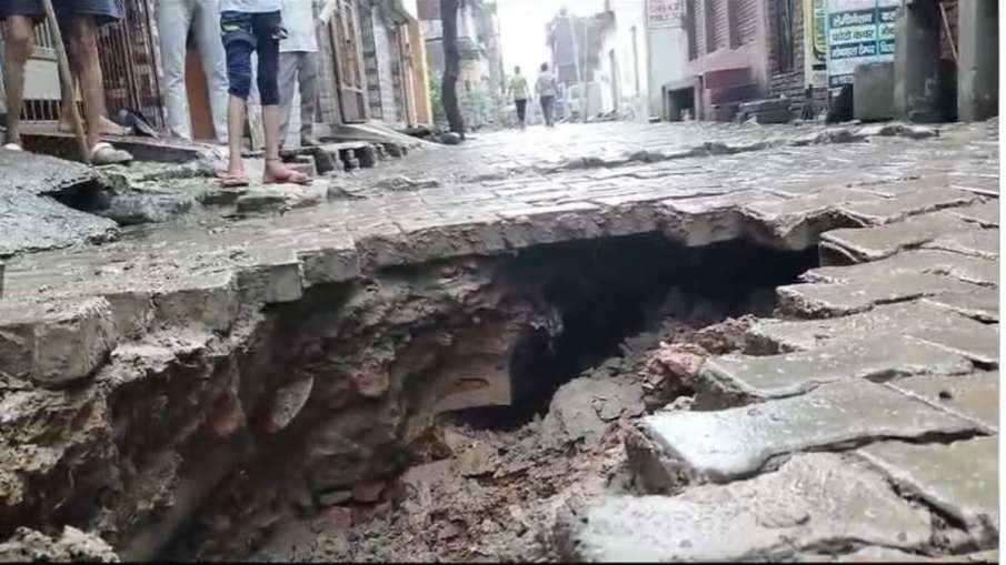 Road damaged due to rain in Mathura