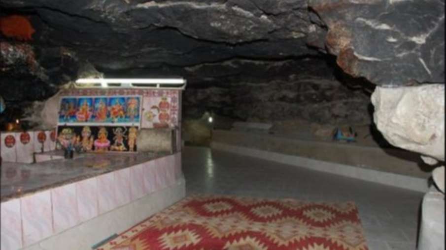 kalka cave temple