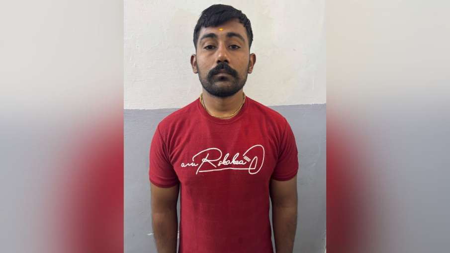 आरोपी चचेरा भाई।