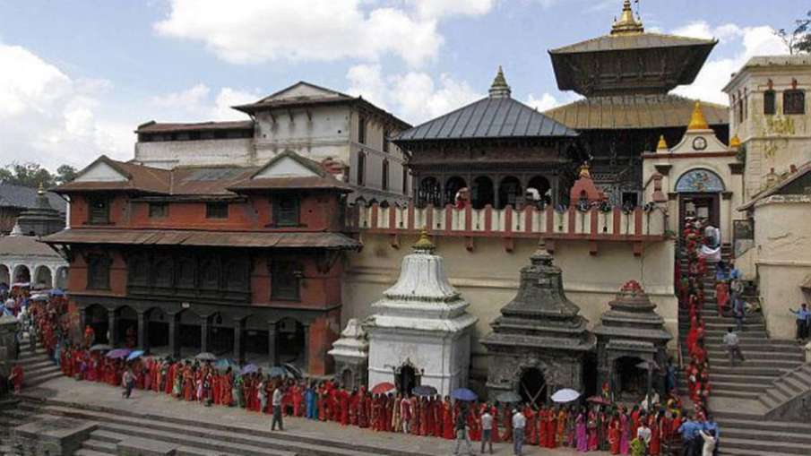 नेपाल में स्थित पशुपतिनाथ मंदिर