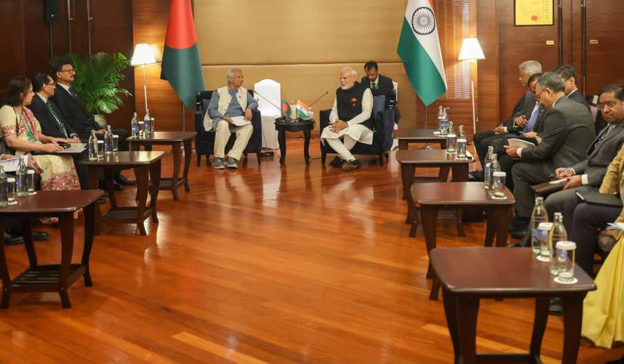 PM Modi and Mohammad Yunus PM Modi and Mohammad Yunus