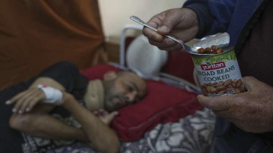 Patients are unhappy in Gaza's hospitals