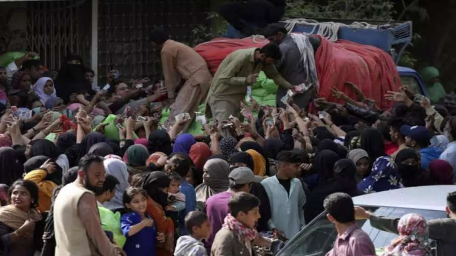 Trouble on bread vegetables in Pakistan