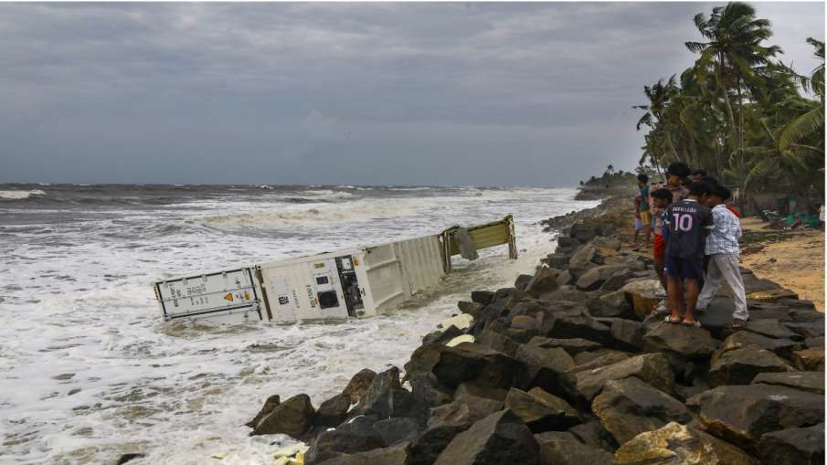 Ship accident in Kerala