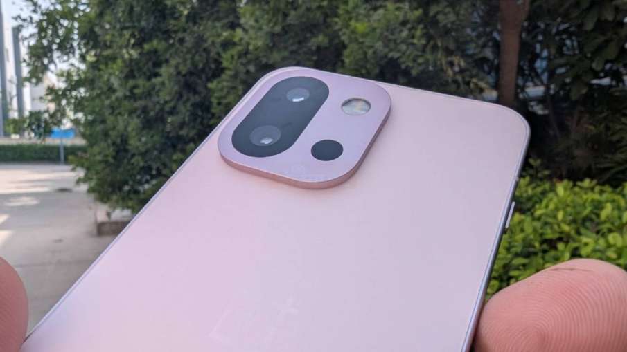 OnePlus 13s Review