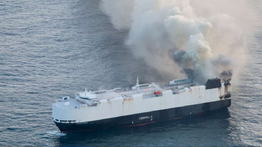 Cargo ship