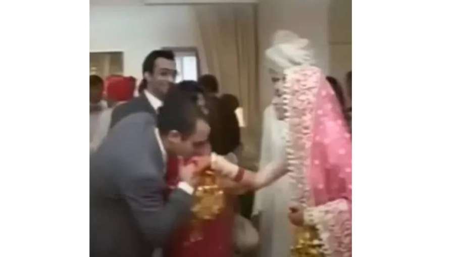 Karisma kapoor, Akshaye khanna, Sunjay Kapur
