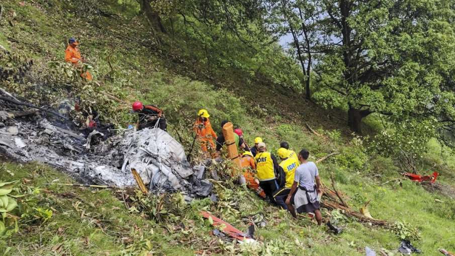 Helicopter crashes near Kedarnath temple