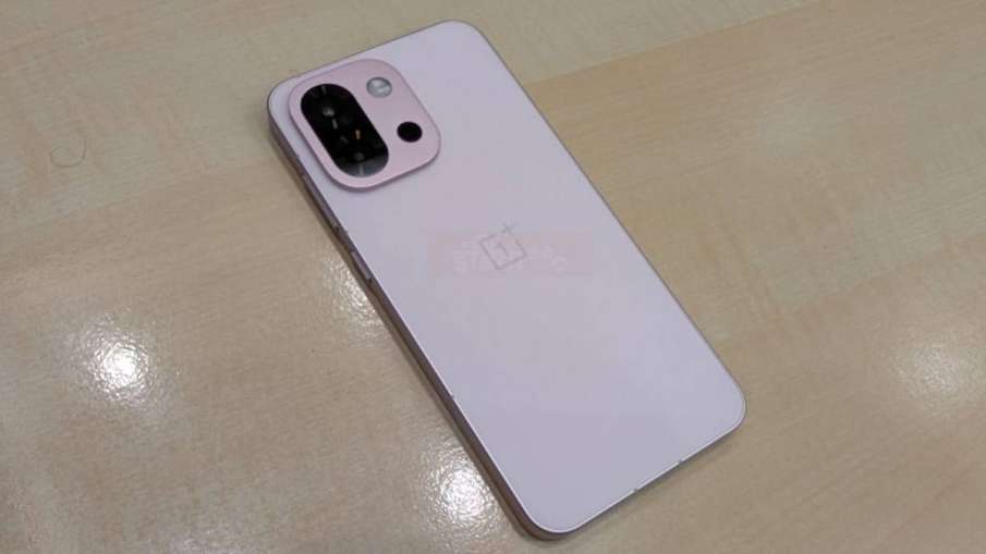 OnePlus 13s