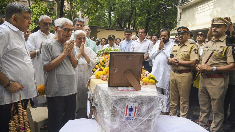 captain sumit sabharwal father