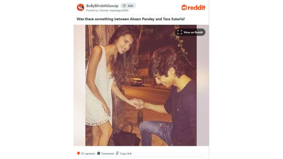   सायारा, पांडे म्हणून