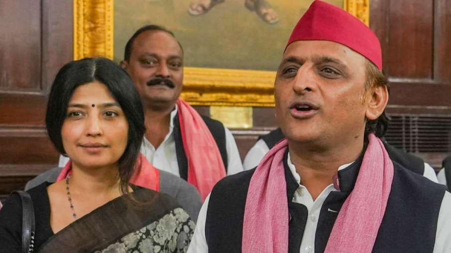 Akhilesh Yadav silence, Dimple Yadav controversy