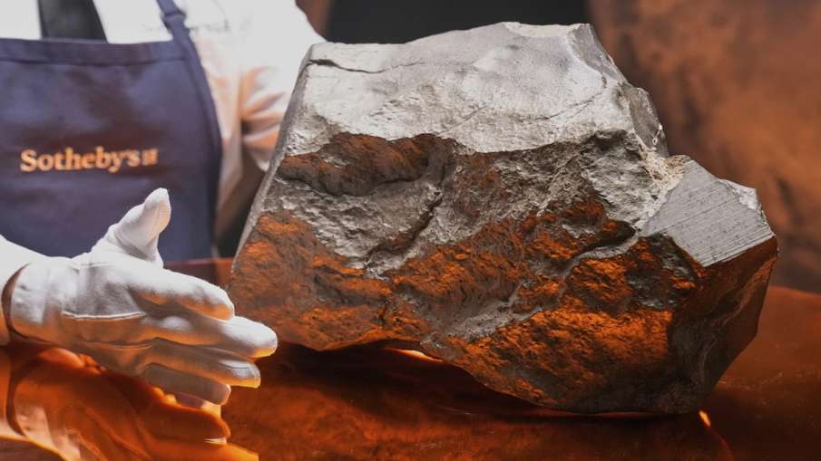 Biggest Piece of Mars on Earth