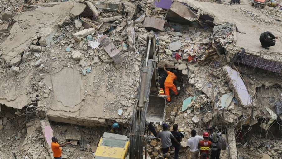 Building collapsed in Pakistan's Karachi