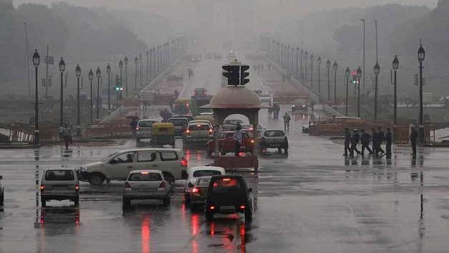 Possibility of rain in Delhi