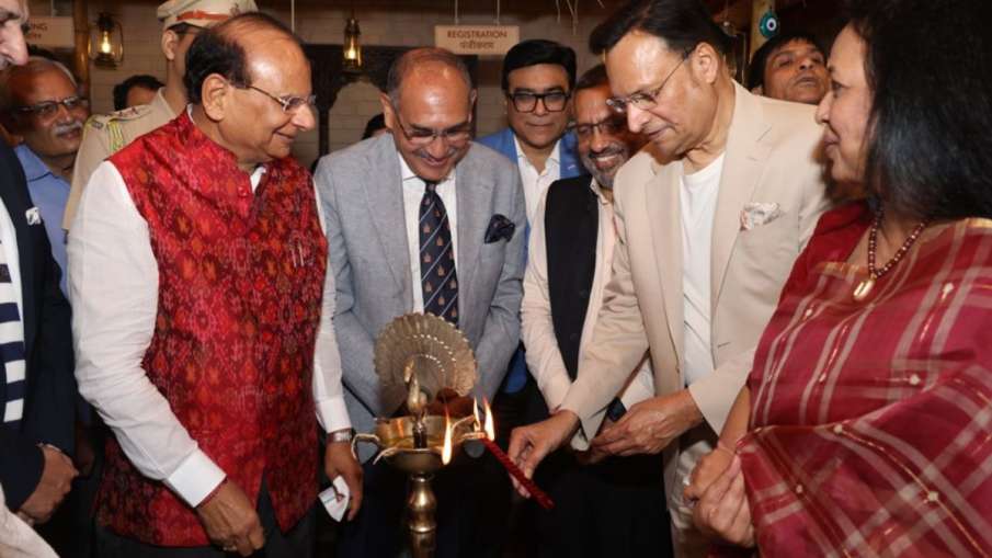 Delhi LG Vinay Saxena, Rajat sharma