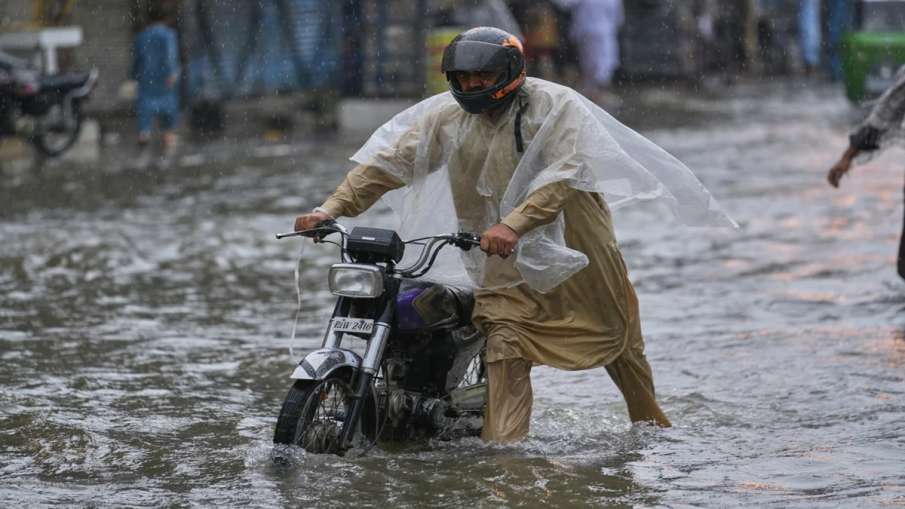 Heavy rain in Pakistan 