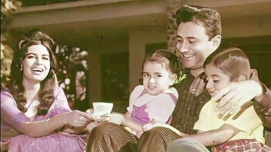 dev anand with family