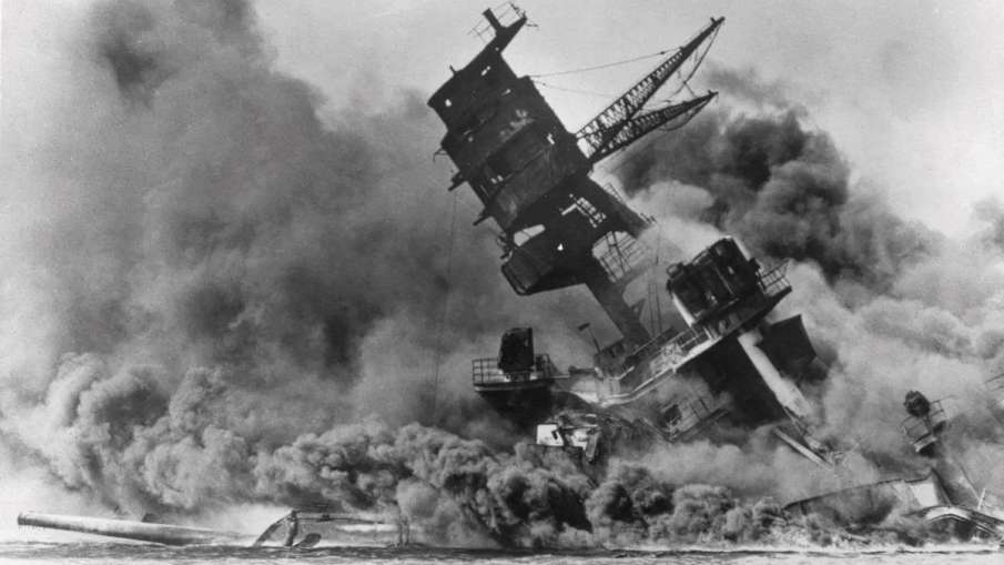 WW2, WW2 toxic legacy, World War 2 shipwrecks, unexploded bombs Pacific Ocean