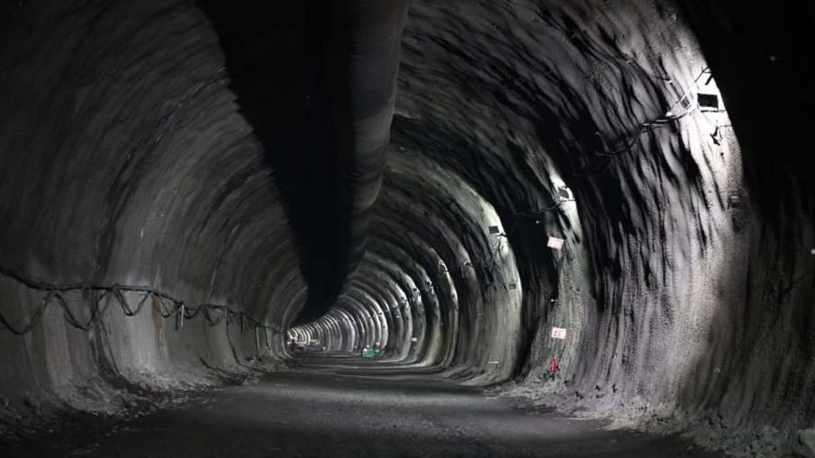 tunnel, bullet train