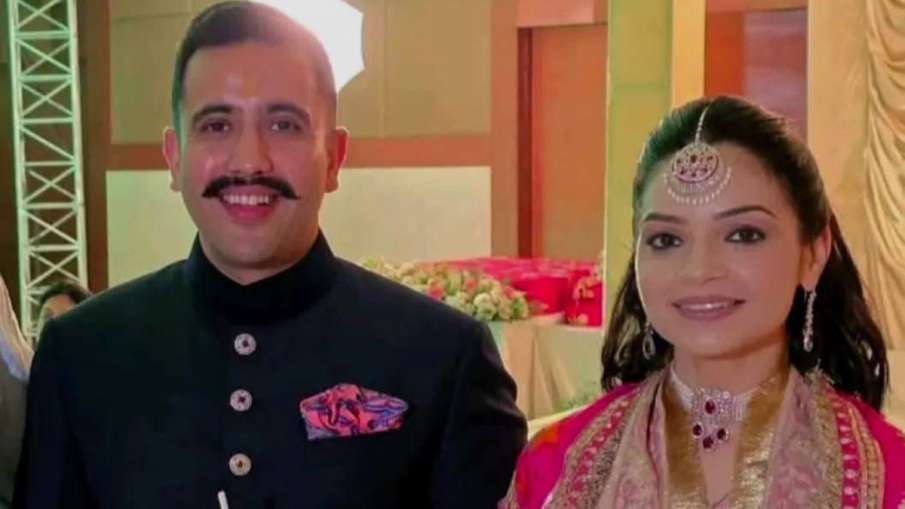 विक्रमादित्य सिंह और उनकी पत्नी अमृत कौर