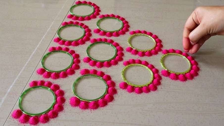 चूड़ियों से बनाएं रंगोली