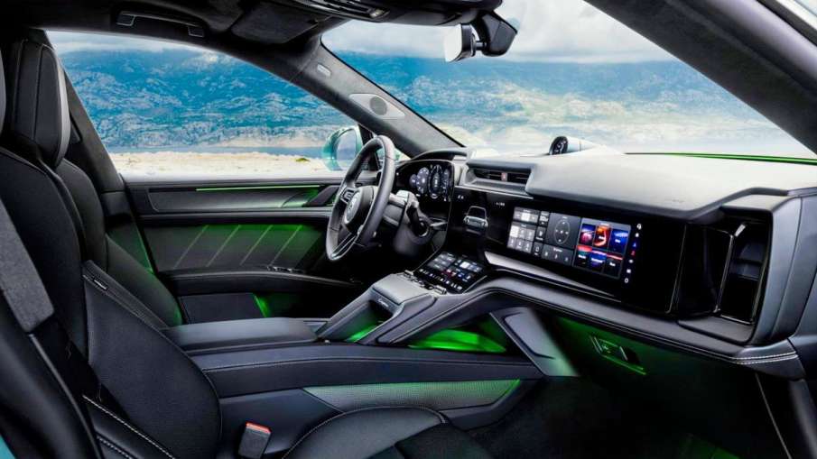 नई Cayenne Electric कार का इंटीरियर।