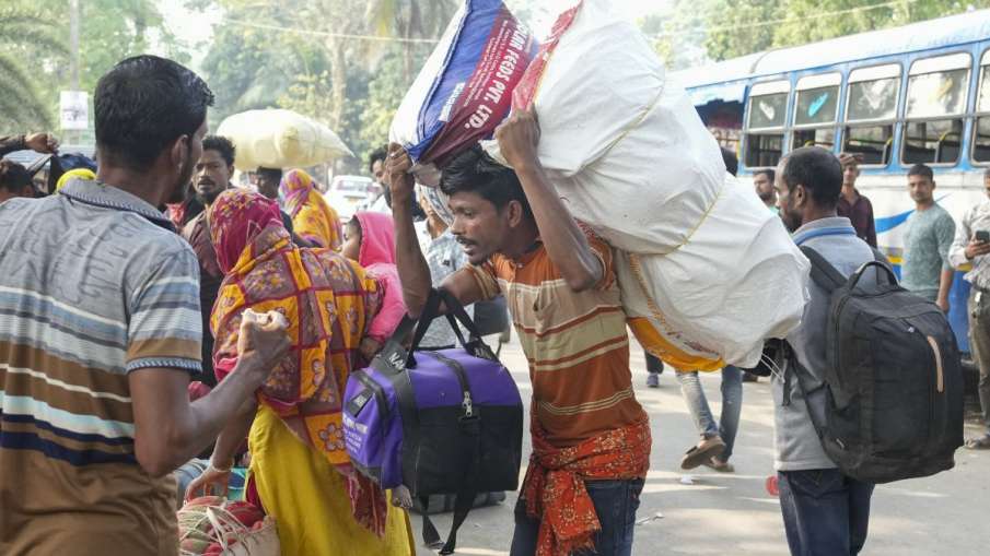 Bangladeshi illegal immigration, India border infiltration, Bangladeshi security threat Bangladeshi illegal immigration, India border infiltration, Bangladeshi security threat