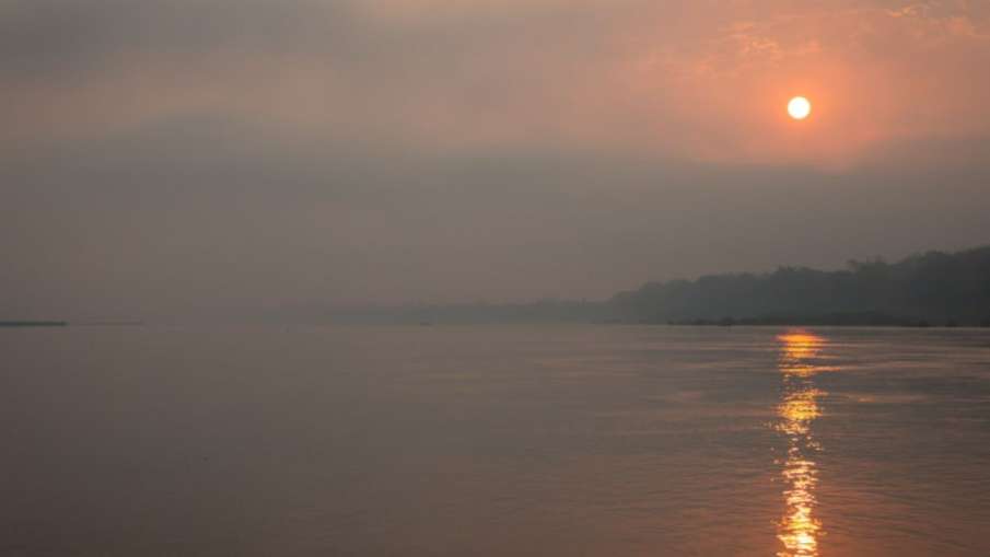 why dense fog forms near river, aaj ka mausam kaisa rahega, aaj ka mausam kaisa hai, aaj ka mausam k