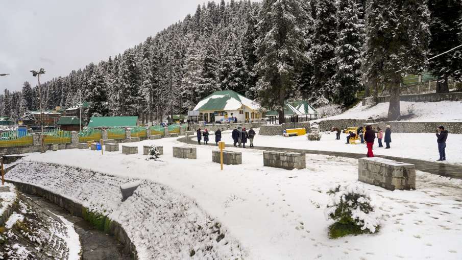 गुलमर्ग बर्फबारी गुलमर्ग बर्फबारी