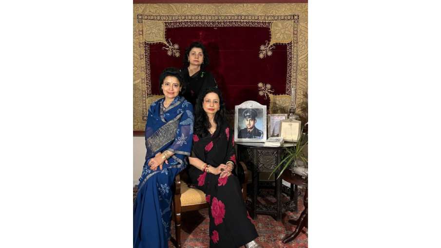 Shaitan Singh Bhati's Family Shaitan Singh Bhati's Family