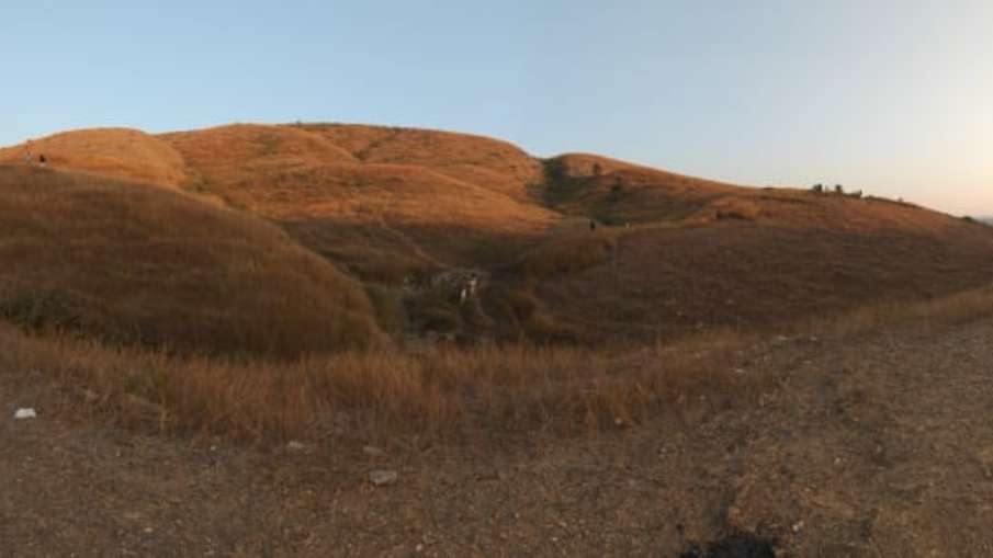 सर्दियों में रायता हिल्स सर्दियों में रायता हिल्स