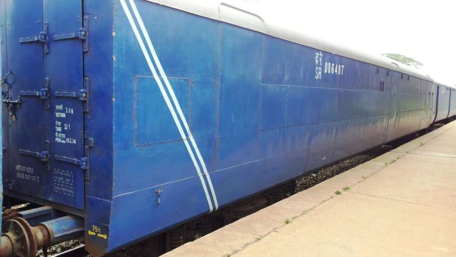 train without window and door, which train has no window and no door, train interesting facts, Rail train without window and door, which train has no window and no door, train interesting facts, Rail