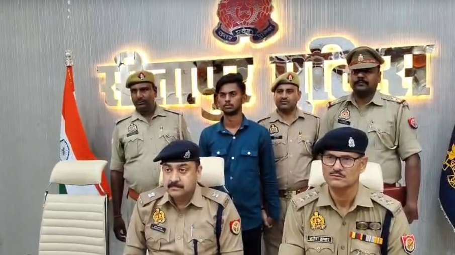 पुलिस की गिरफ्त में आरोपी।