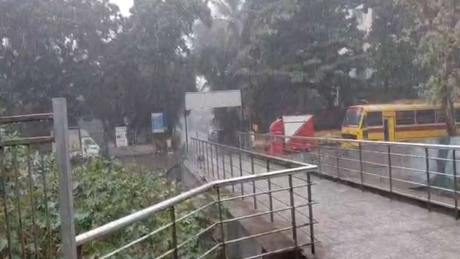 मुंबई में बारिश