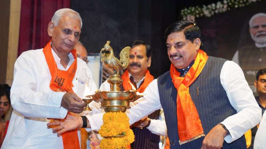 मुख्यमंत्री मोहन यादव का बड़ा ऐलान, लोकतंत्र सेनानियों को तीर्थयात्रा