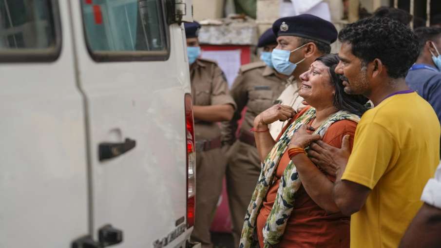 पीड़ित परिवार