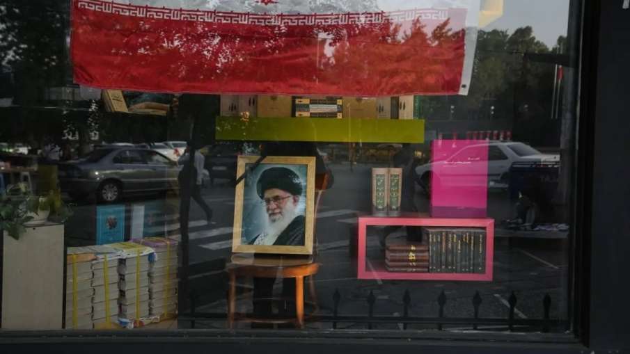 Ahmad Vahidi, Ali Khamenei Funeral, Mojtaba Khamenei