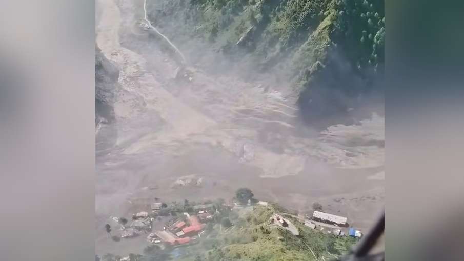 नेपाल में आई बाढ़