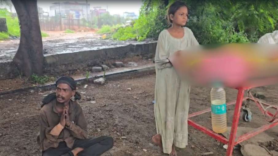 The father and daughter sat there for about an hour hoping for help.