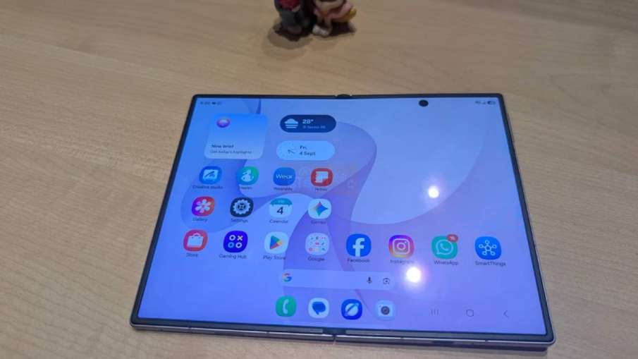 Samsung Galaxy Z Fold 8