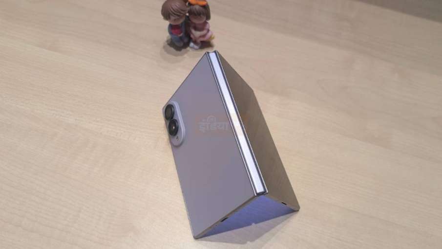Samsung Galaxy Z Fold 8