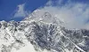 American Mountaineer Death Climbing Mount Everest- India TV Hindi