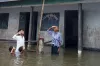 Boy who saluted Tricolour in chest-deep flood water not in...- India TV Hindi