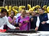 Bank shares put Sensex and Nifty on new high on Monday- India TV Paisa