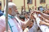 स्कूली बच्चों के बीच प्रधानमंत्री मोदी | Facebook- India TV Hindi