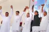 Congress President Rahul Gandhi, party leaders Ashok Gehlot...- India TV Paisa