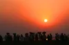 उगते सूर्य को अर्घ्य देकर आस्था के महापर्व छठ का हुआ समापन- India TV Hindi