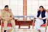 General Qamar Javed Bajwa and Imran Khan| PID Photo- India TV Hindi